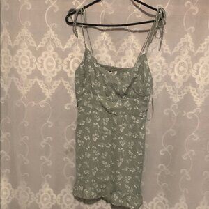 Abercrombie & Fitch Sage Floral Dress